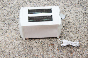 Gourmet Kitchen 2-Slot Toaster