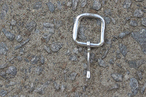 Silver Metal Buckle W/Prong 1" x 1"