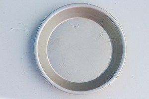 Wear-Ever Aluminum Round Bake Pan
