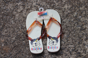 Vintage Bazooka Patch Eye Flip Flops Size 7-8