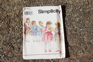 Simplicity Girls Pattern #8787 Sizes 2-3-4