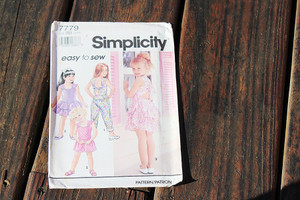 Simplicity Girls Pattern #7779 Sizes 5-6X