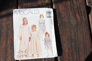 McCall's Lanz of Salzburg Girls Pattern #6864