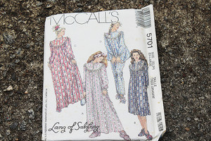 McCall's Lanz of Salzburg Pattern #5701 Size 22-24