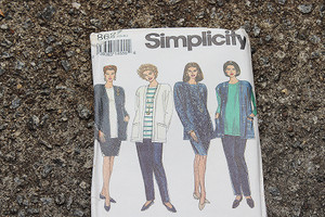 Simplicity 2-Piece Pattern #8627 Size LG-XL
