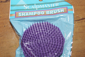 Scalp Master Shampoo Brush Purple