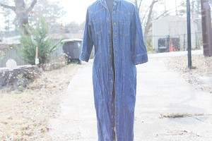 Vintage Faded Glory Woman 100% Cotton Denim Dress