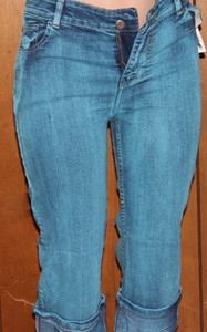 Vintage What's Hot Clothing Brand Stretch Denim Capris 18 Vintage What's Hot Clothing Brand Stretch Denim Capris 18