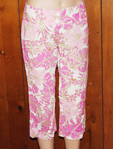 Vintage No Boundaries Pink Floral Capris Pants