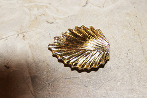 Vintage Gold Tone Stem Leave Tie Belt Buckle