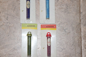Simply Beading 4-Tube Red/Green Trypan & Sky-Blue Mini Glass Beads