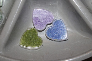 3 Hearts 3-Pc Mini Glass Beads