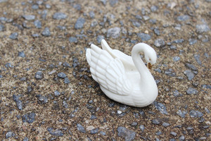 Vintage Lenox Porcelain Miniature Mute Swan Figurine