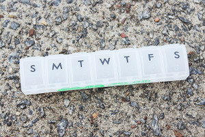 7-Days Pill Organizer- Clear