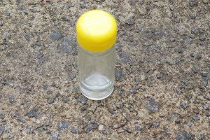 Clear Glass Pour/Sprinkle Spice Bottle 4OZ