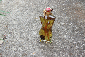 Vintage SMILING Female Body Oil Lamp