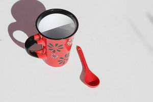 Beautiful New York Ceramic Flower Power Design Cup & Spoon Set