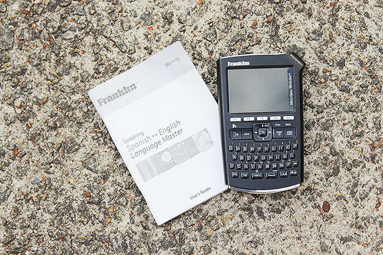 Franklin Speaking Spanish/English Language Master BES-4110