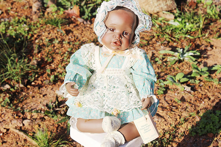 Vintage Ashton-Drake "Danielle" Doll by Yolanda Bello from Her Picture-Perfect Babies Collection. Like New Condition. Doll Has Not Been Displayed. All original clothing, Tags and Accessories. 11" Tall. 36oz   Inventory stock: 1        $18.99