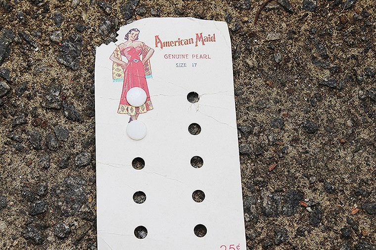 Vintage 1957 American Maid Genuine Pearl Buttons