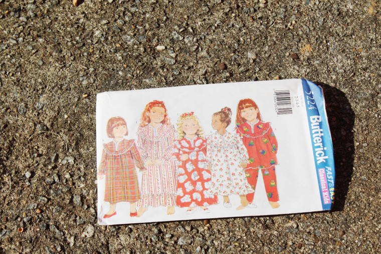 Butterick Classical Kids Fast & Easy Pattern #5224