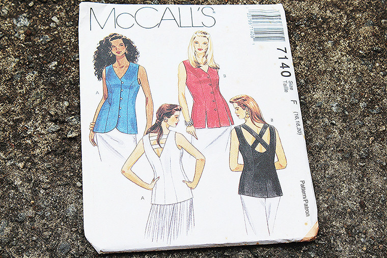 McCall's Pattern #7140 Sizes16-18-20