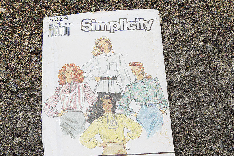 Simplicity Blouses Pattern #9924
