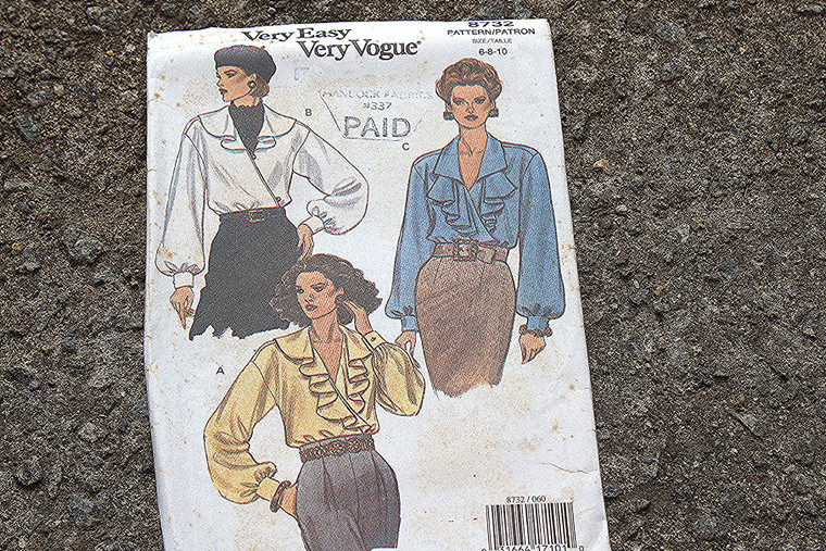 Vogue Pattern #8732 Sizes 6-8-10