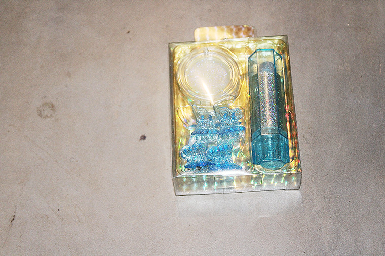Colortech Blue & Clear Lip Gloss Plus Glitter Butterfly Hair Clip