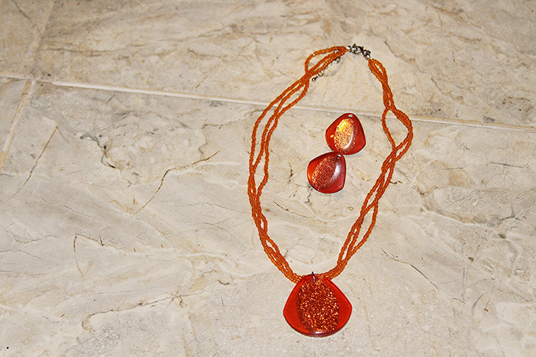 Vintage Glitter Gel Necklace & Earring Set Orange