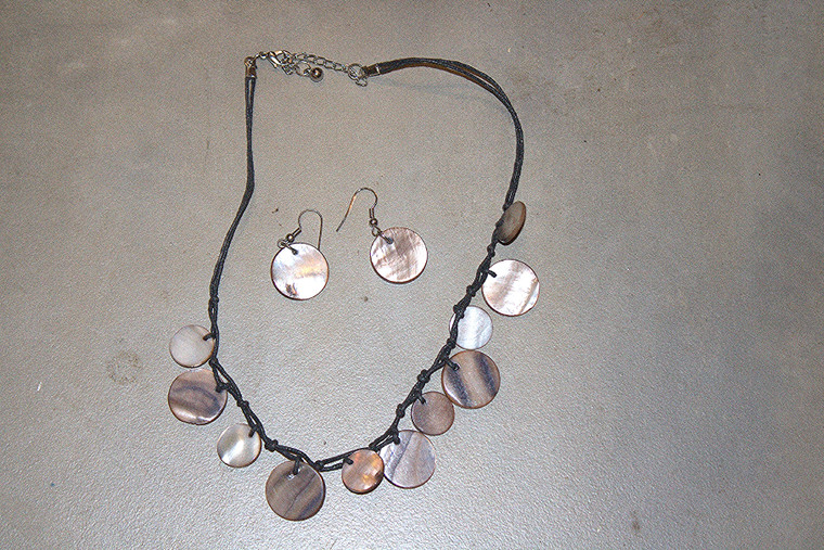 Vintage Dark Seashell Disc Necklace & Earring Set