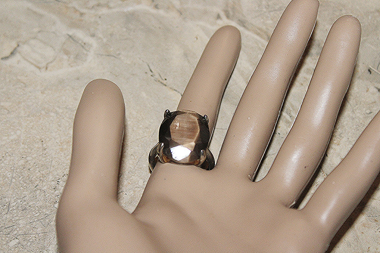 Vintage Faux Moonstone Gem Ring