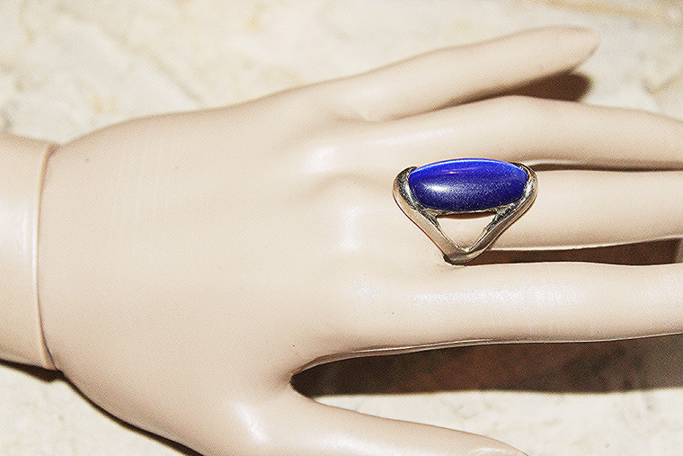 Vintage Iridescent Cobalt -Blue Ring