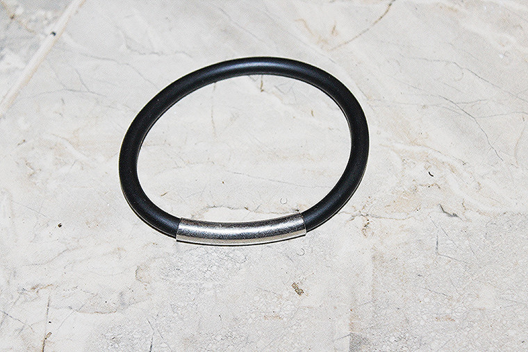 Vintage Unisex Heavy Rubber & Silver Metal Bracelet
