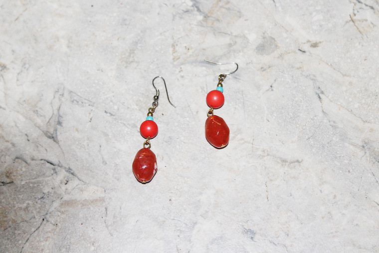 Vintage Natural Amber Color Rock/Beads Dangle Earrings