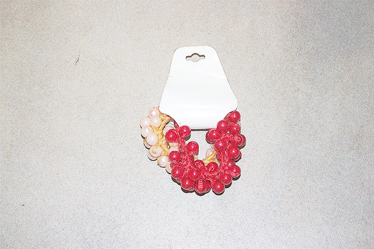 2-Pc. Red & Pink Beads/Elastic Pont Holder