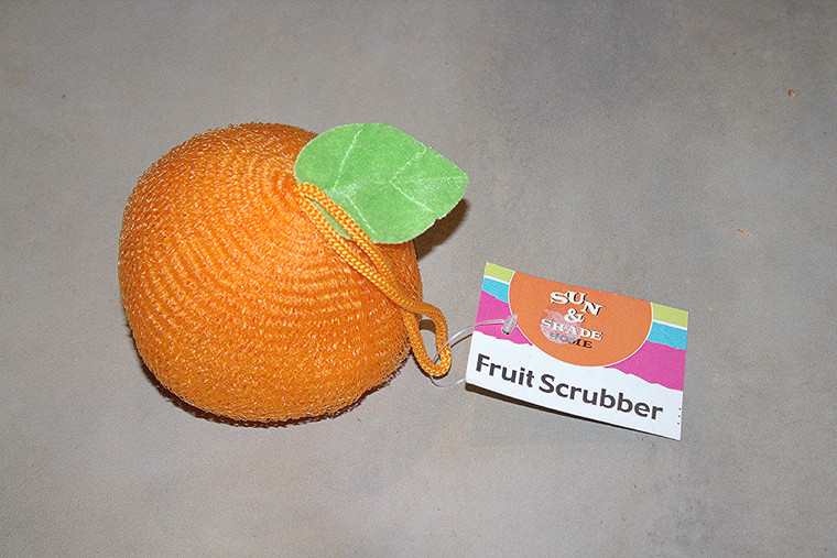 Vintage Sun & Shade Home Grapefruit Scrubber