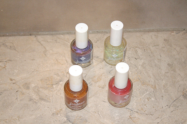 4-Pc Jordana Glitter & Assorted Colors Nail Polish
