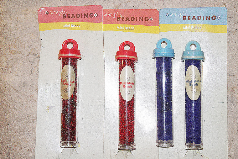 Simply Beading 4-Tube Red & Trypan Blue Mini Glass Beads