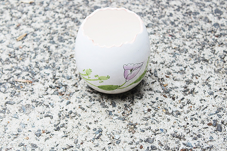 Vintage Cracked Eggshell Ceramic Container