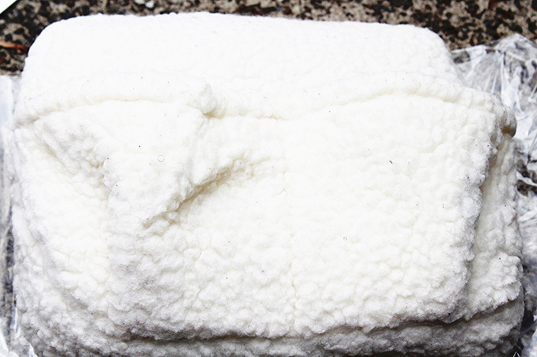 Faux Lamb's Wool 2-Pocket Foam Pillow