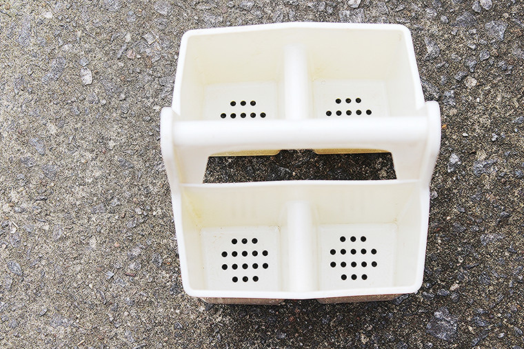 Vintage Rubbermaid Silverware Drainage/Storage Hand Caddy
