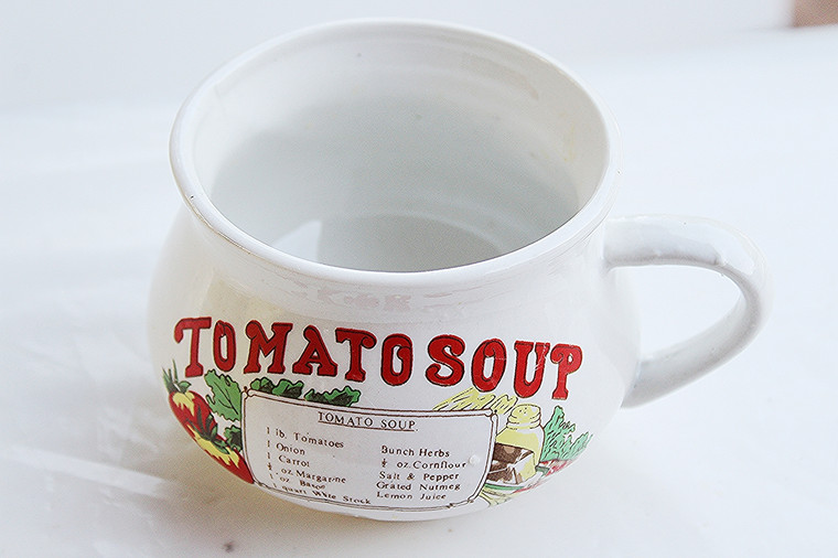 Ceramic Tomato Soup Bowl with Handle