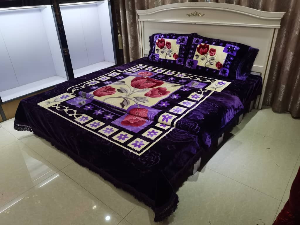Istanbul Collection 4 PC Blanket Set Purple
