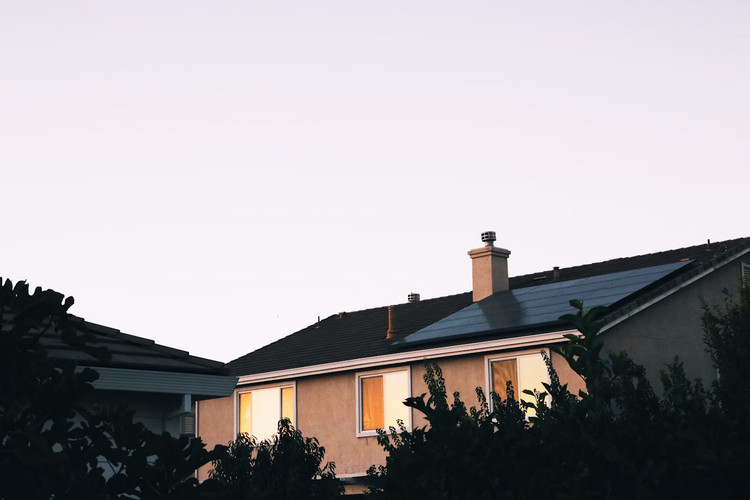 Solar + Tankless: The Future of Water Heating in the EU