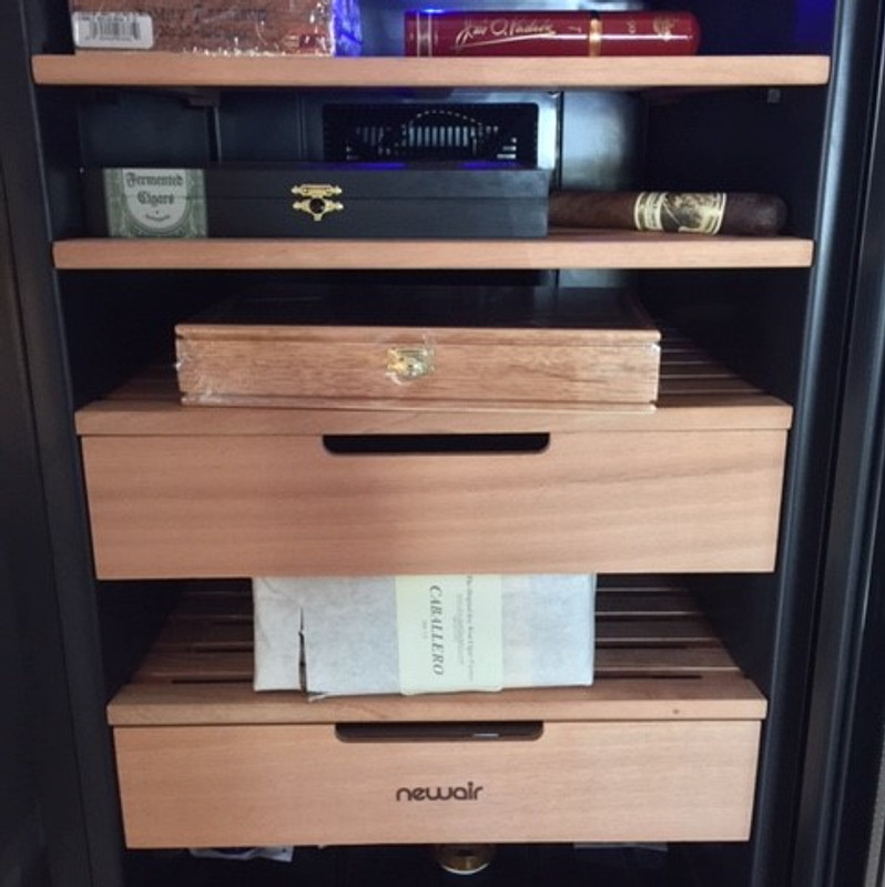 Cigar Humidor review Model: CC-300H from NewAir