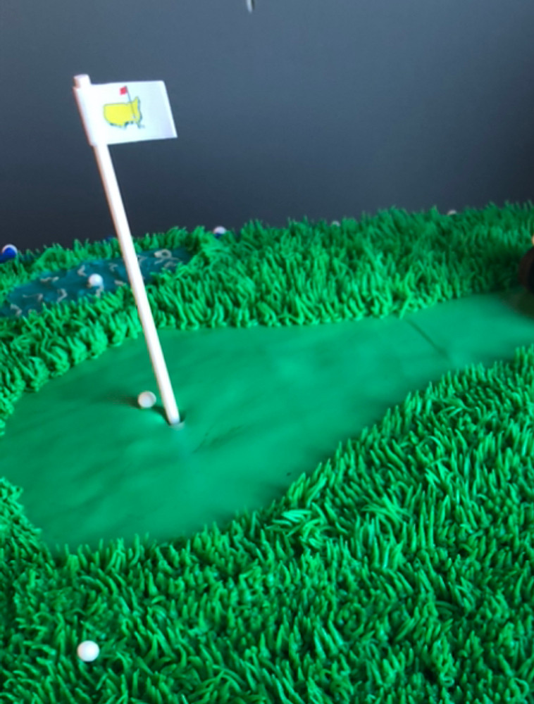 Hole in One Golf Cake – Hotcakes Bakes