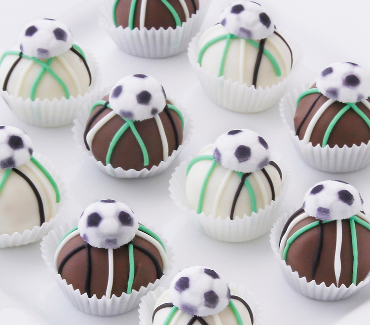 Soccer cake balls