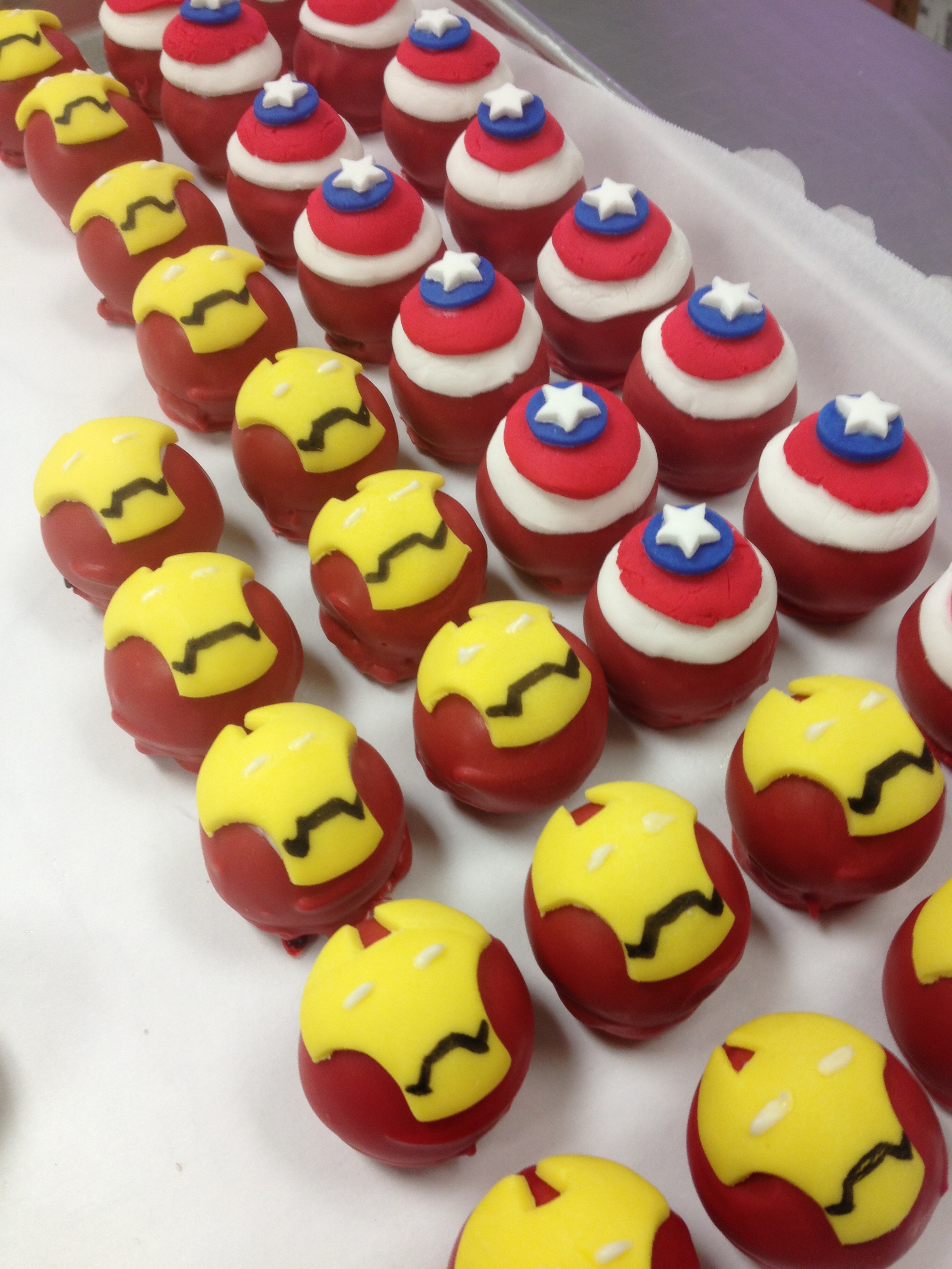 avengers #cakepops #marvel #spiderman #captainamerica #hulk #blackpan... |  TikTok