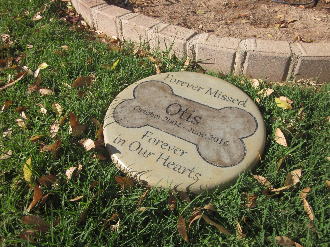 Pet memorial stone 11 custom engraved free shipping